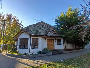 Casa en estado m.bueno en venta en zona resid. de Ituzaingo Norte.
