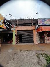 En zona barrio de Castelar Sur Moron local de 18 m² en alquiler.
