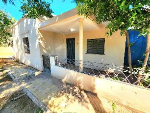 Casa de 3 ambientes en venta en zona barrio de Ituzaingo Norte.