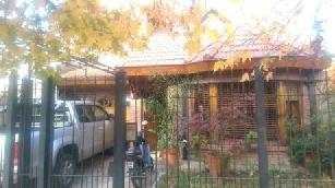 Venta de chalet apto profesional en zona resid. de Ituzaingo Norte.