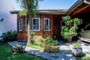 Venta de casa en estado bueno en zona barrio de Ituzaingo Norte.