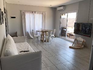 Departamento en estado excelente en venta a 6 cuadras de la estación en Merlo Sur.