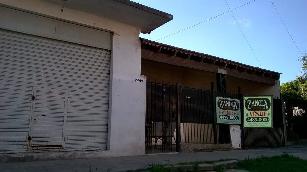 En zona barrio de Moron Sur casa de 164 m² en venta.