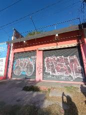 Local de 40 m² en alquiler en zona comerc. de Moron Sur.