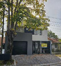 Venta de casa de 200 m² oportunidad en Ituzaingo Norte.