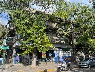 Departamento en estado estreno en venta a 4 cuadras de la estación en Merlo Sur.