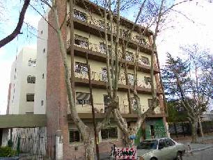 Alquiler de departamento de 46 m² en zona resid. de Merlo Sur.