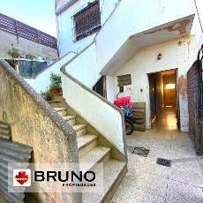 En zona barrio de Merlo Sur departamento de 2 ambientes en venta.