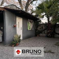 Venta de casa en estado bueno en zona barrio de Moron Sur.