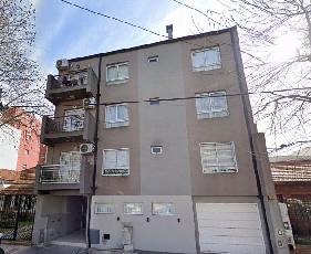Venta de departamento de 3 ambientes en zona barrio de Lomas de Zamora Oeste Argentina.