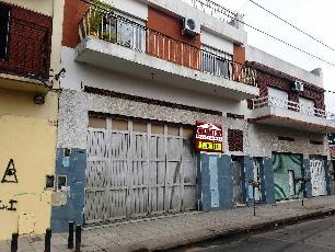 En zona resid. de Lanus Oeste departamento de 68 m² en alquiler.