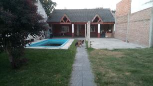 Casa en estado m.bueno en venta oportunidad en Loma Hermosa.
