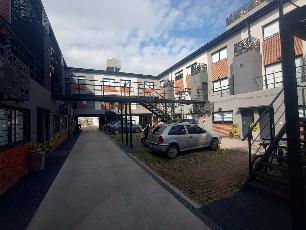 Oportunidad en Lanus Este departamento tipo casa apto crédito en venta.