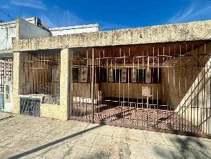 En zona resid. de Lomas de Zamora Este venta de casa de 65 m².
