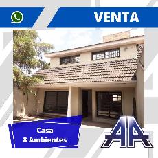 Venta de casa con departamento con playa en zona barrio de Avellaneda Este.