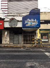 Alquiler de local en estado estreno en zona comerc. de Quilmes Centro.