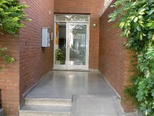 Semipiso de 50 m² en alquiler en zona com/res de Quilmes Centro.