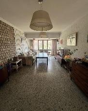 Venta de semipiso apto crédito en zona residencial de Barrio Parque.