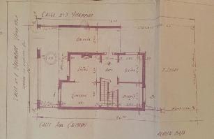 En zona resid. de Quilmes Oeste casa en estado bueno en venta.
