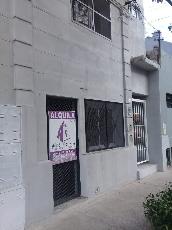 Alquiler de departamento en estado m.bueno en zona barrio de Quilmes Centro.