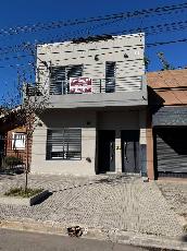 Departamento de 2 ambientes en alquiler en zona barrio de Lujan Centro.