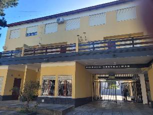 A 2 cuadras de la estación en San Bernardo venta de departamento a 2 cuadras de avenida principal.