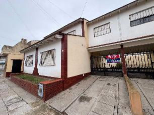 Duplex de 3 ambientes en venta oportunidad en Santa Teresita.