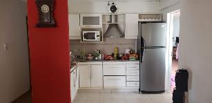 En zona resid. de Ezpeleta venta de casa de 90 m².
