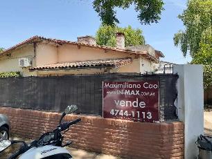 Casa sobre lote de 15.00 x 20.00 en venta en zona barrio de Don Torcuato Tigre.