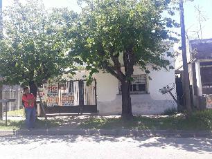 Casa de 130 m² en venta en zona resid. de Quilmes Este.