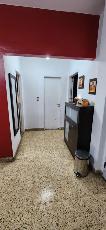 En zona com/res de Wilde Oeste Avellaneda departamento tipo casa de estilo clasico en alquiler.