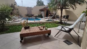 Oportunidad en Ramos Mejia Sur venta de chalet de estilo alpino.