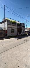 Casa con 2 dormitorios en venta oportunidad en Villa Sarmiento.