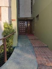 Venta de departamento de 60 m² en zona barrio de Pinamar.