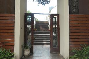 Venta de departamento con 2 baños en zona barrio de Costa Azul Argentina.
