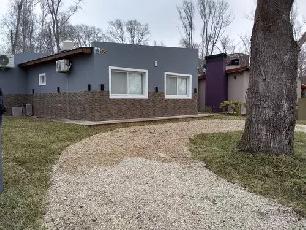 En zona barrio de Costa del Este venta de casa de 140 m².