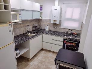 Venta de departamento de 2 ambientes en zona barrio de Mar del Plata Centro.