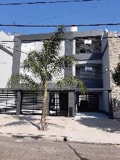 Departamento en estado bueno en venta en zona resid. de Ramos Mejia Sur.