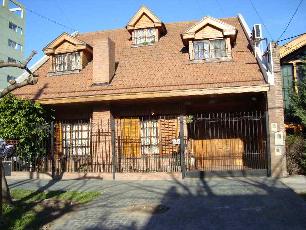En zona com/res de Wilde Centro Avellaneda venta de chalet de 200 m².
